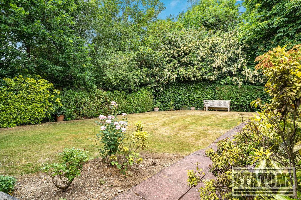 Additional image 29 of 3 bed flat for saleCockfosters Road, Barnet EN4