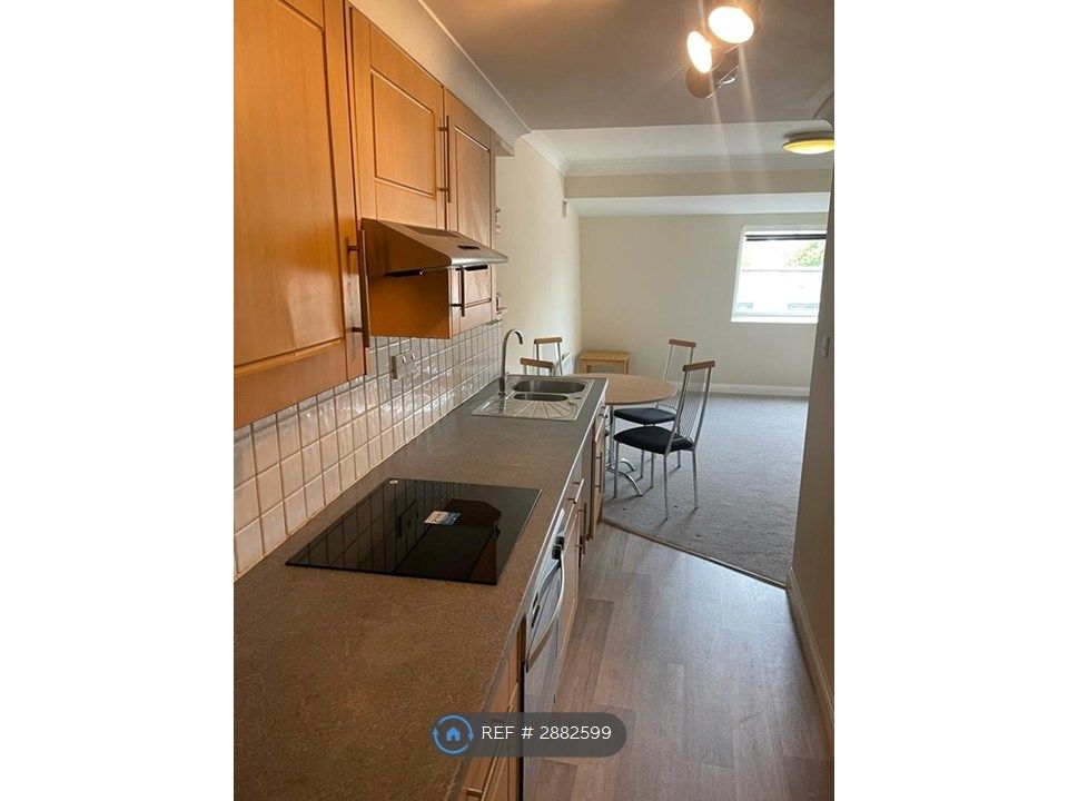 Property photo 3 of 9