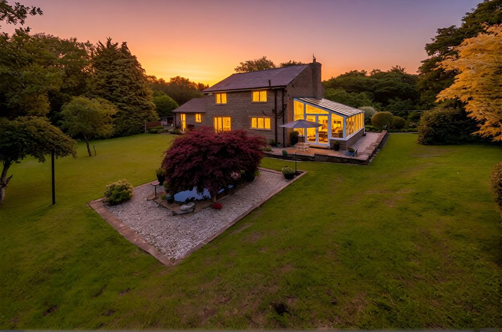 Property photo 2 of 57