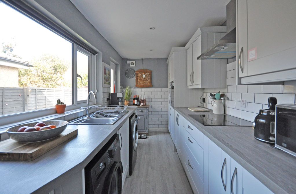 Property photo 3 of 16 Photo 5