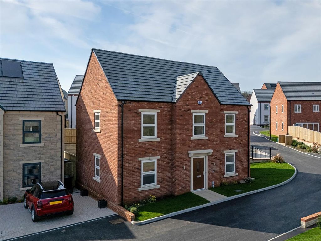 Property photo 1 of 21 Plot 18 - Brick