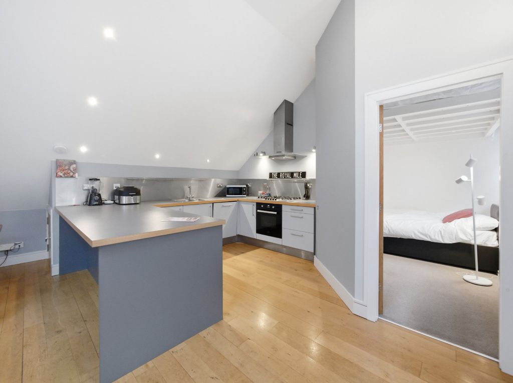 Additional image 7 of 2 bed flat for sale46 Thistle Street South West Lane, New Town, Edinburgh EH2