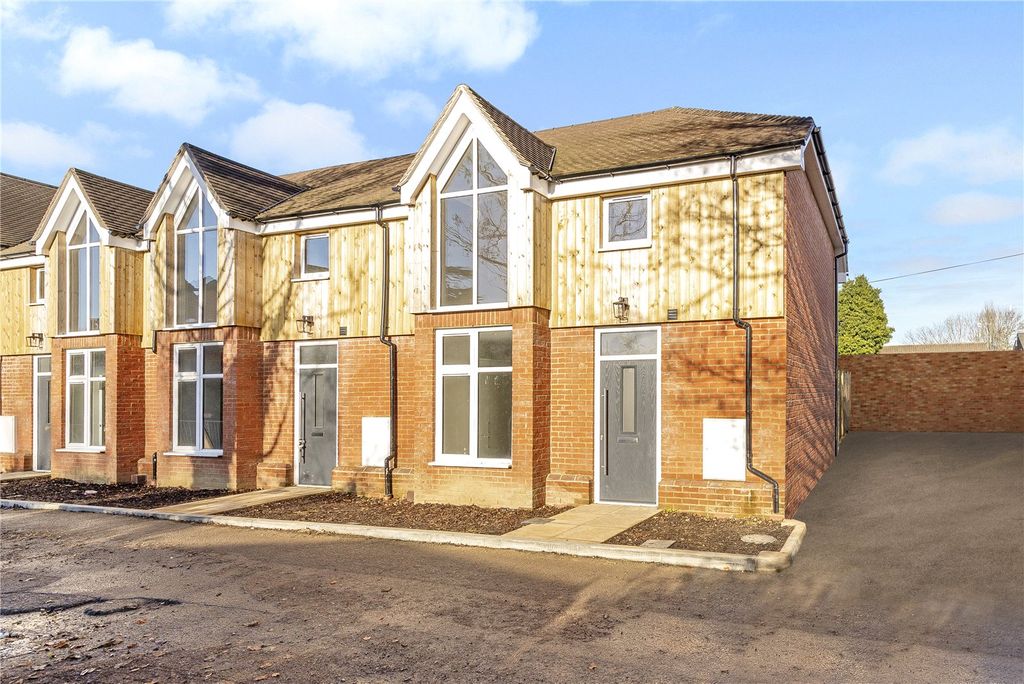 Property photo 1 of 17 Picture No. 18