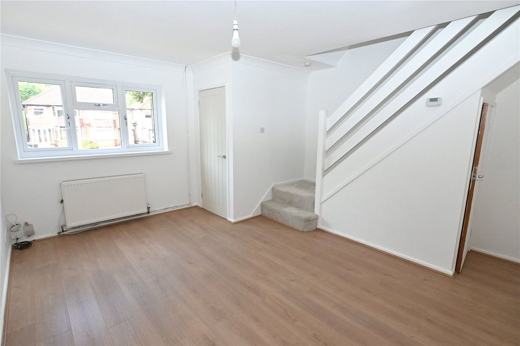 Property photo 3 of 12 Picture No. 13