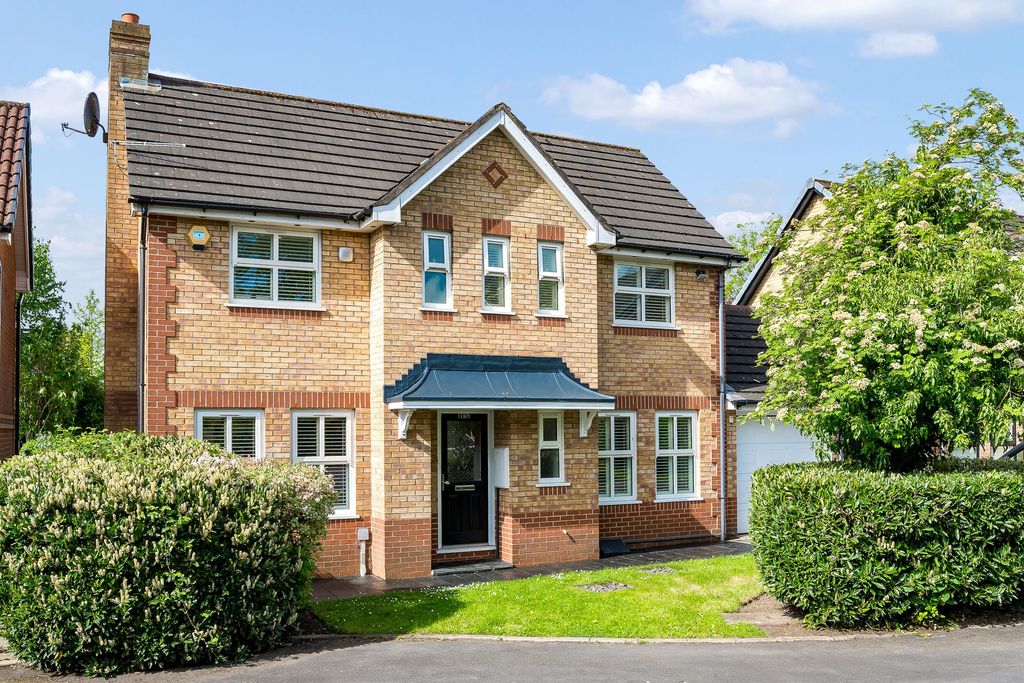 Property photo 1 of 37