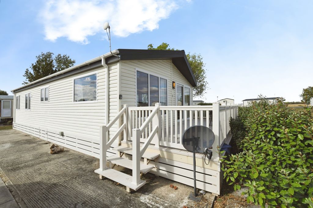 Property photo 1 of 15 Pbox-Img.Jpg