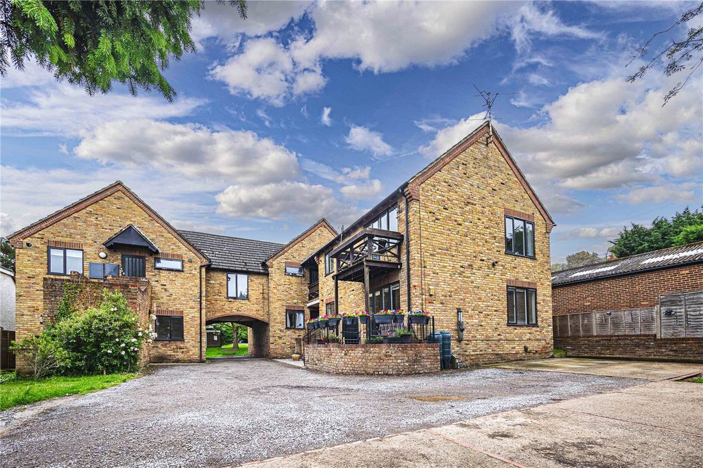 Property photo 2 of 10 Picture No. 05