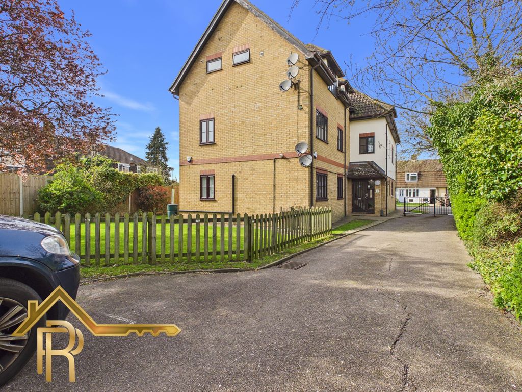 Property photo 1 of 14 Cam03016G0-Pr0078-Still018