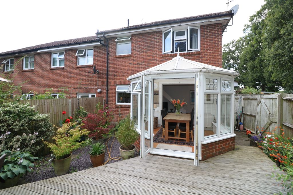 Property photo 2 of 11 Img_6884