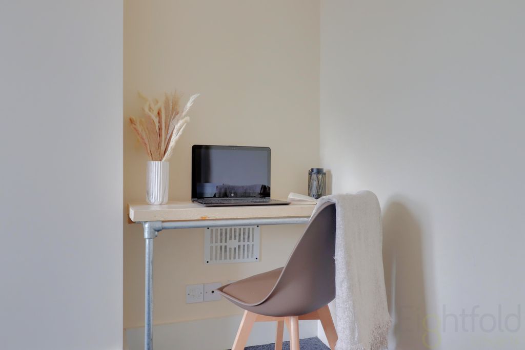 Property photo 2 of 10 Img_1152-Img_1154