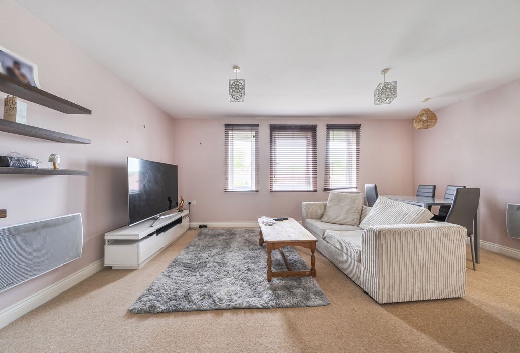 Property photo 3 of 10 1459298-7-6A1956c...