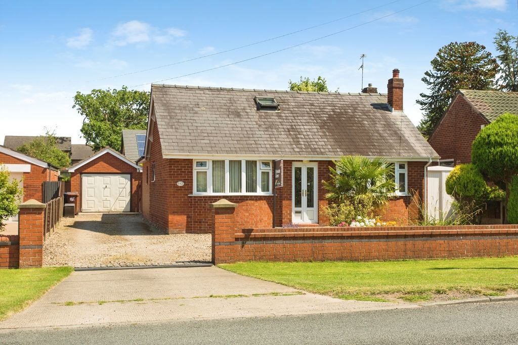 Property photo 1 of 19 Front