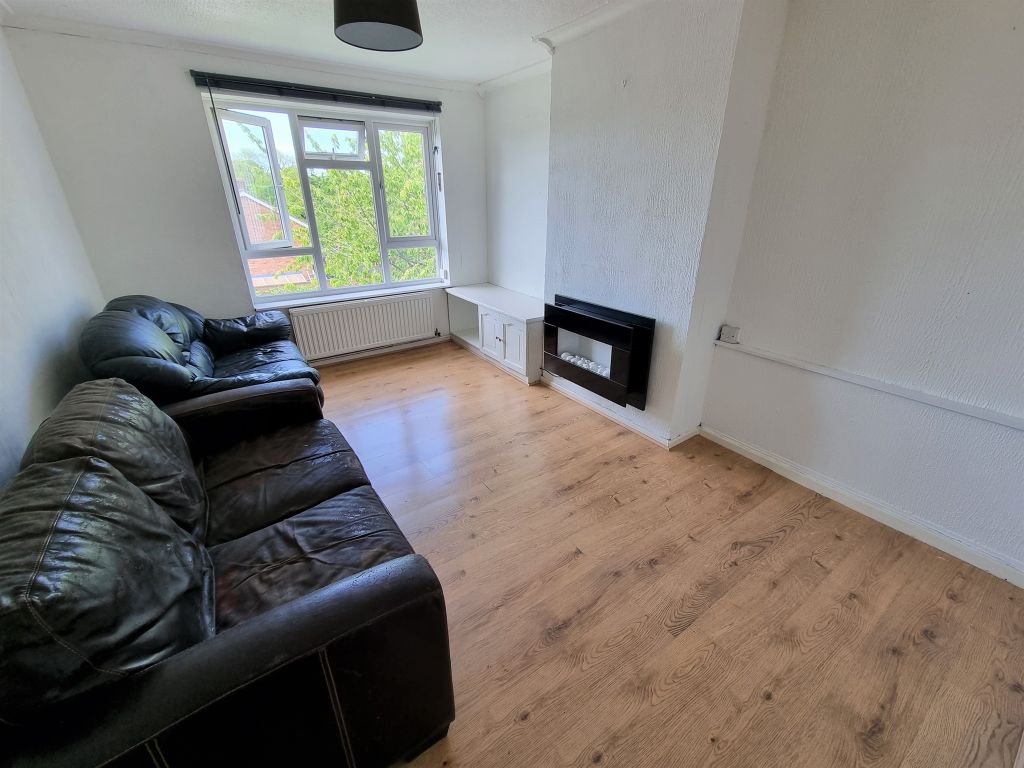 Property photo 3 of 9 Image