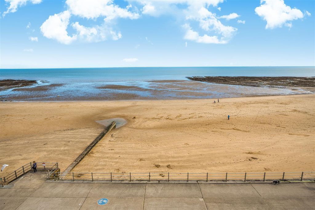 Property photo 3 of 20 Beach Photo 1.Jpg