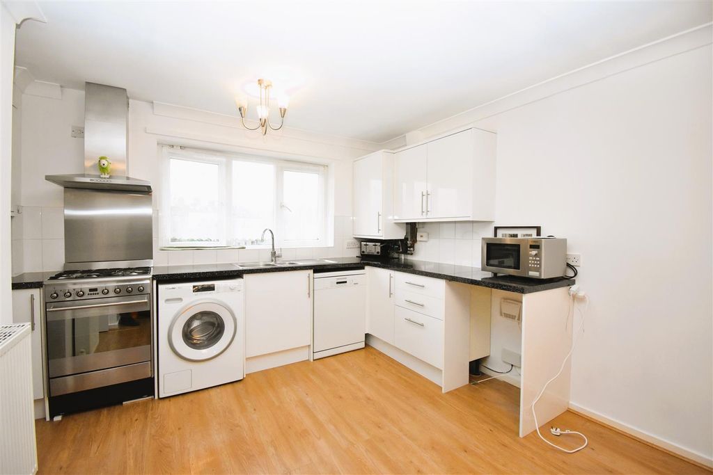 Property photo 3 of 8 Dsc_1336.Jpg