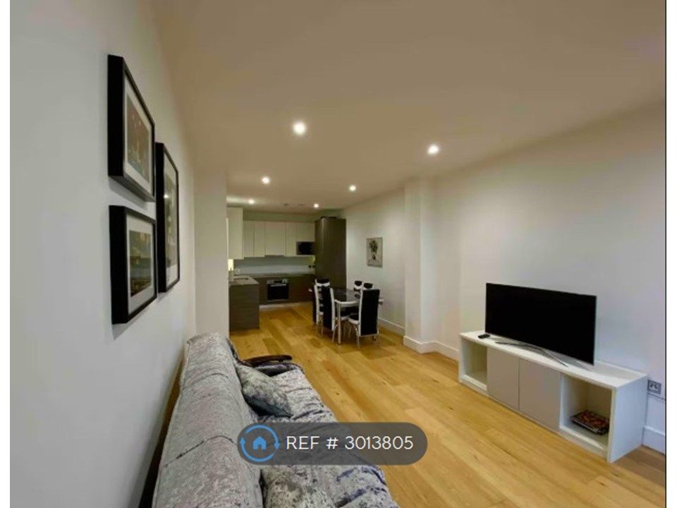 Property photo 2 of 23