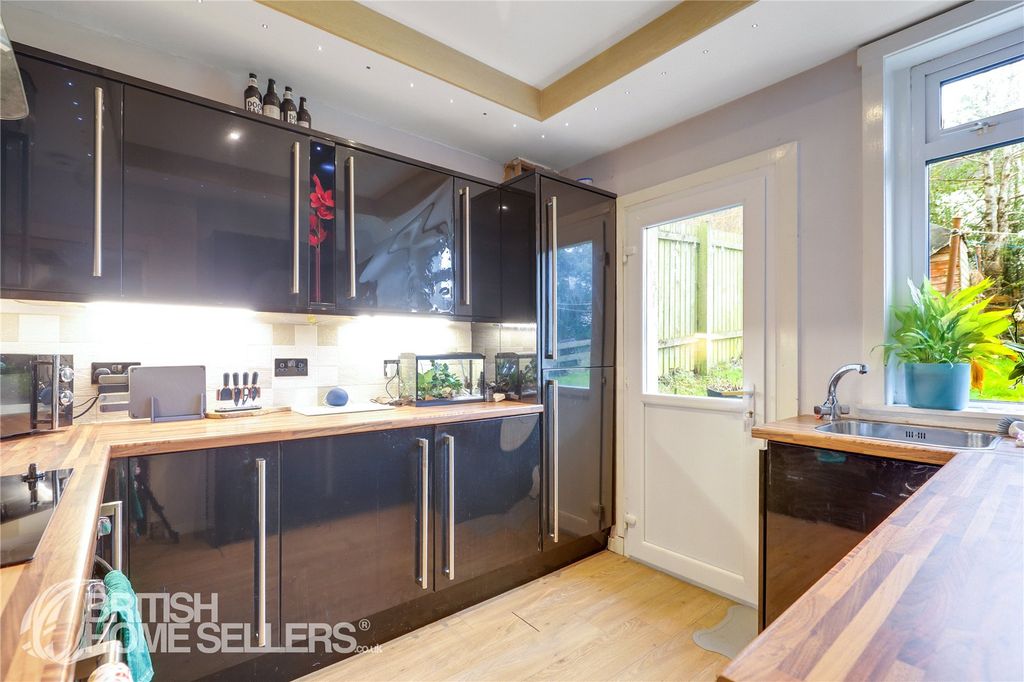 Property photo 2 of 15 Picture No. 02