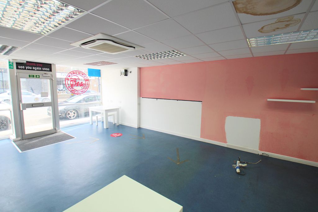 Property photo 2 of 7 30953976.Jpg?v=