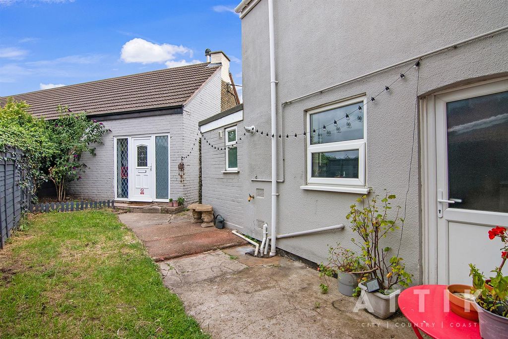 Property photo 2 of 24 Dsc_9898.Jpg