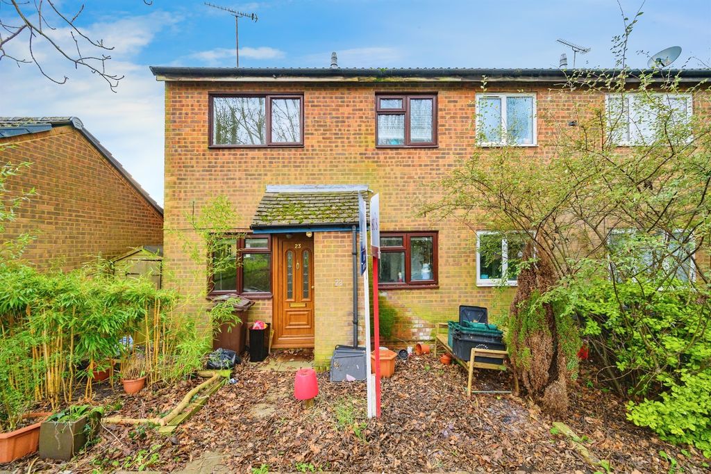 Property photo 1 of 8