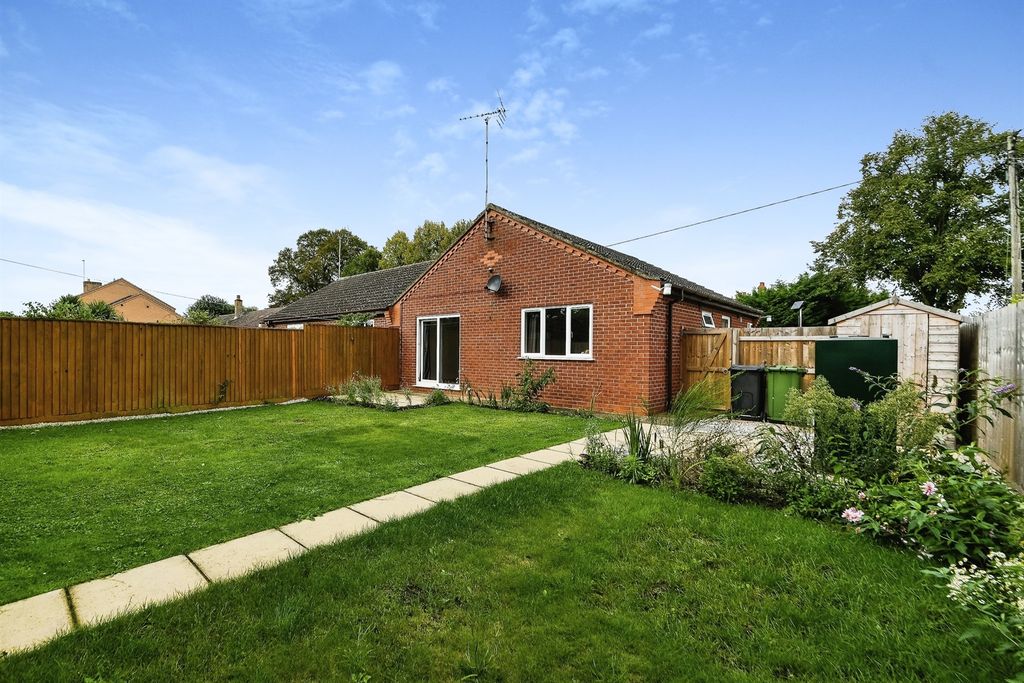 Property photo 2 of 14