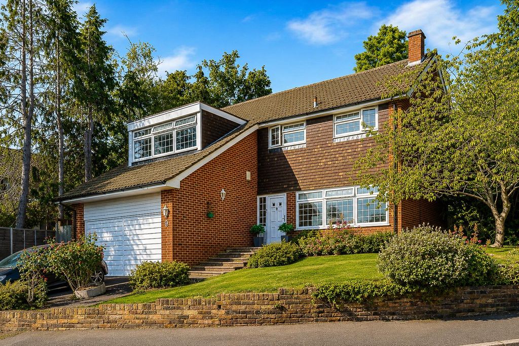 Property photo 1 of 24