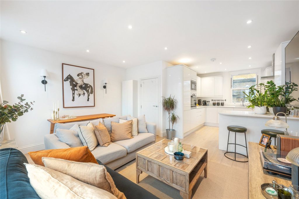 Property photo 2 of 10 Picture No. 20