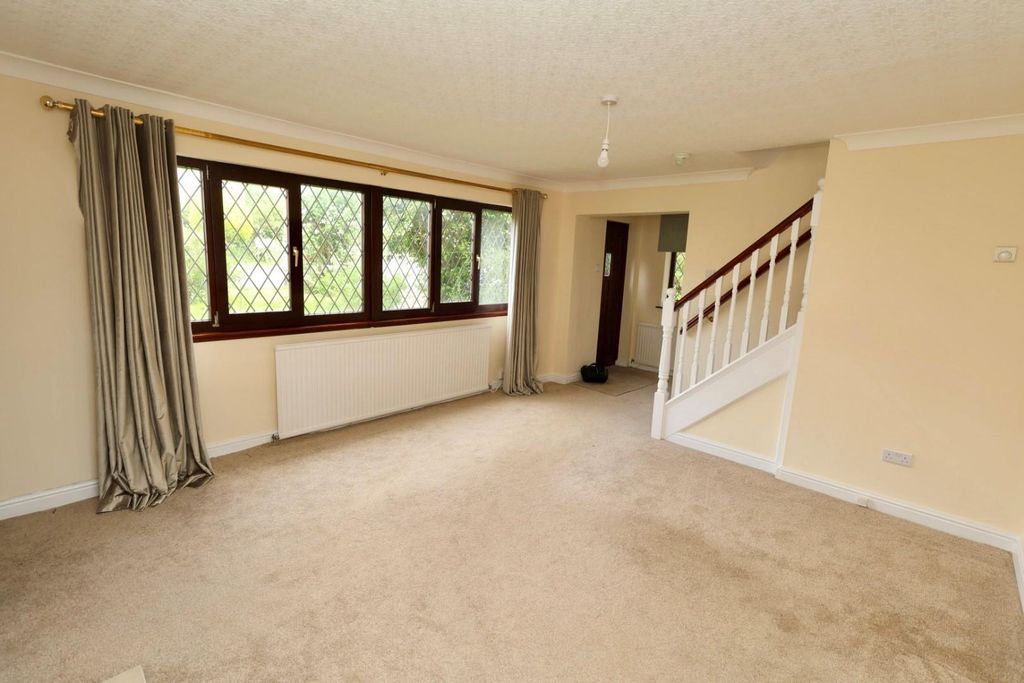 Property photo 3 of 23 2.Jpg