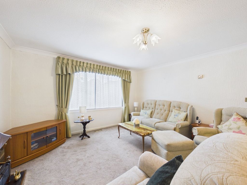 Property photo 2 of 19 Picture No. 13
