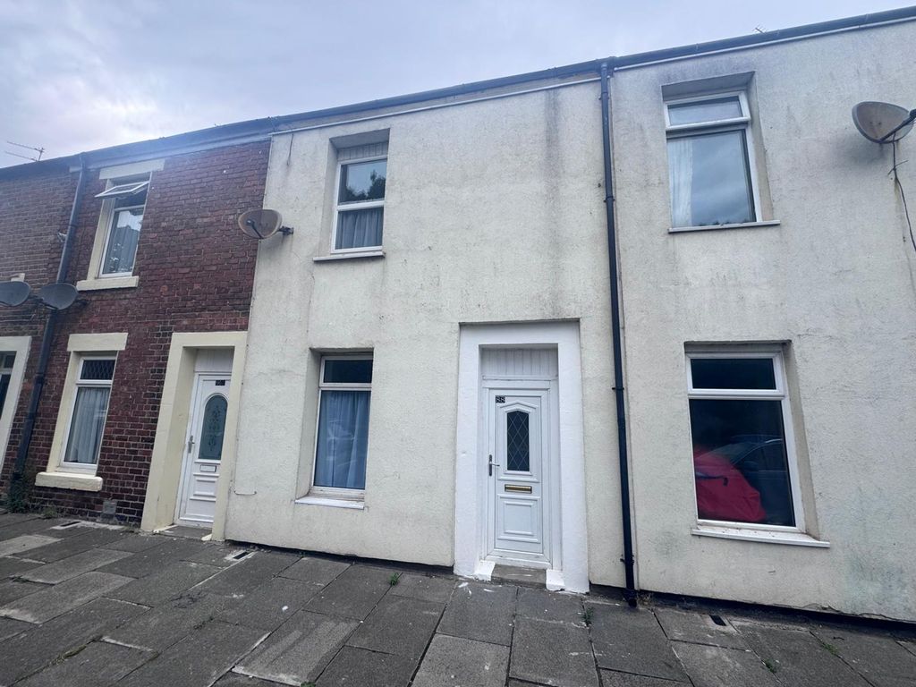 Property photo 1 of 6