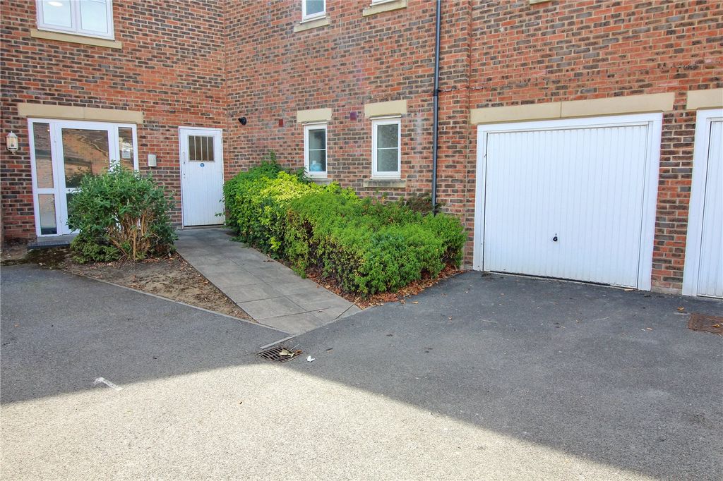 Property photo 2 of 12 Picture No. 06