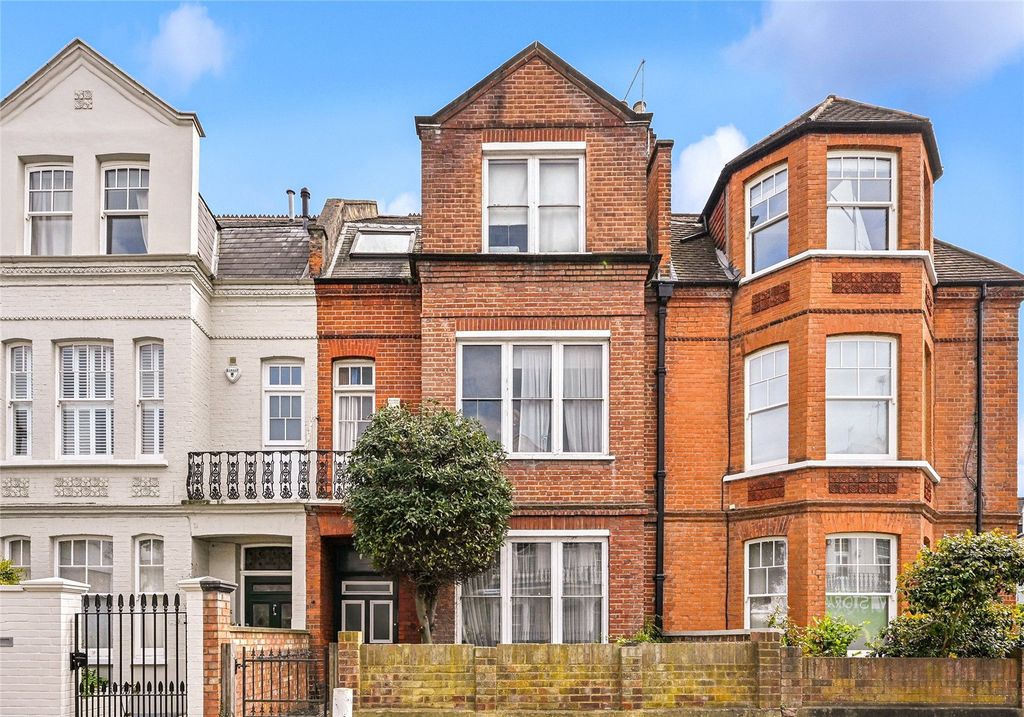 Property photo 1 of 12 Front Exterior