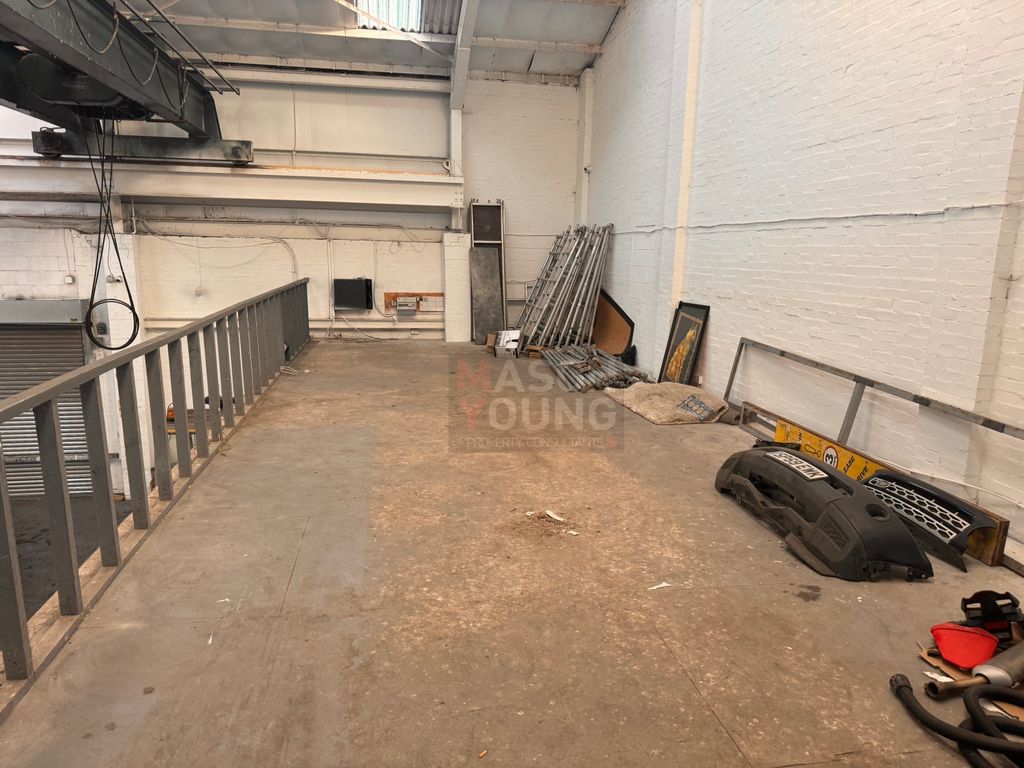 Property photo 2 of 9