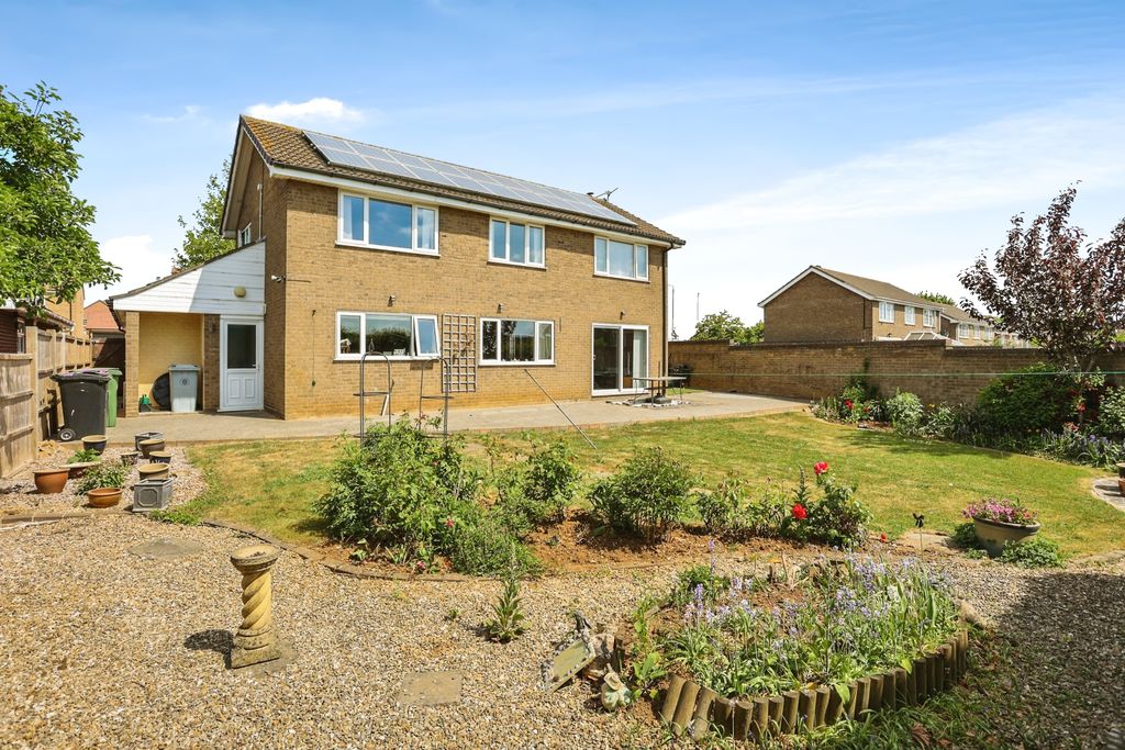 Property photo 3 of 17 Final-27