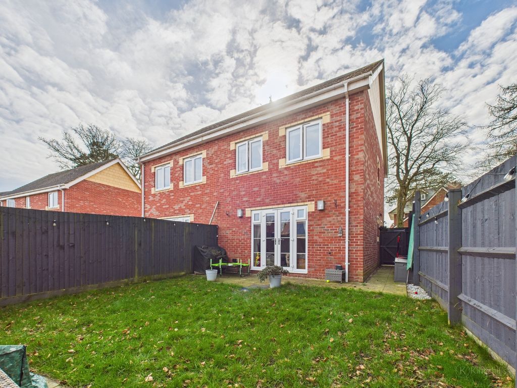 Property photo 2 of 14 Cam02119G0-Pr0358-Still007