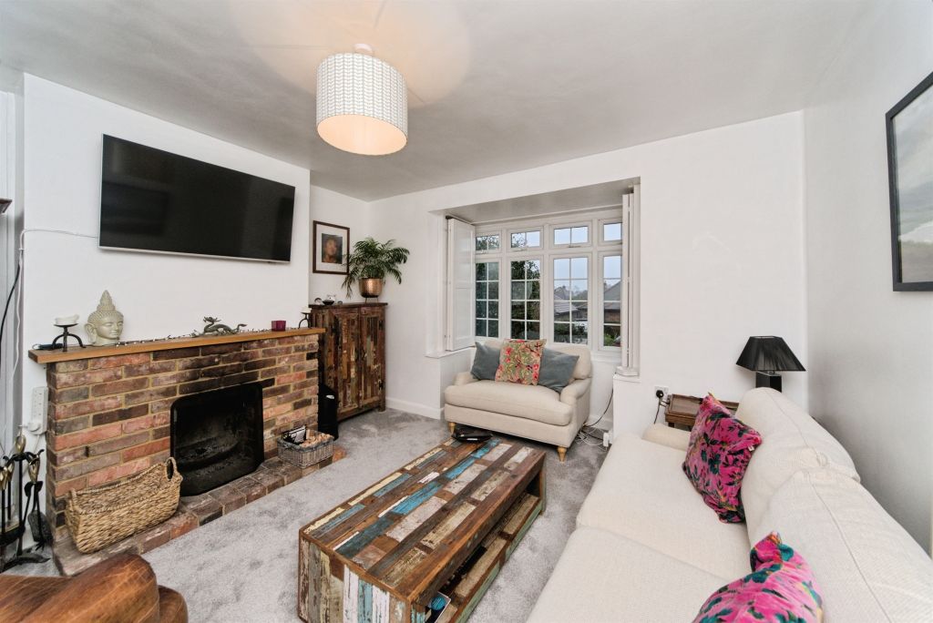 Property photo 3 of 20