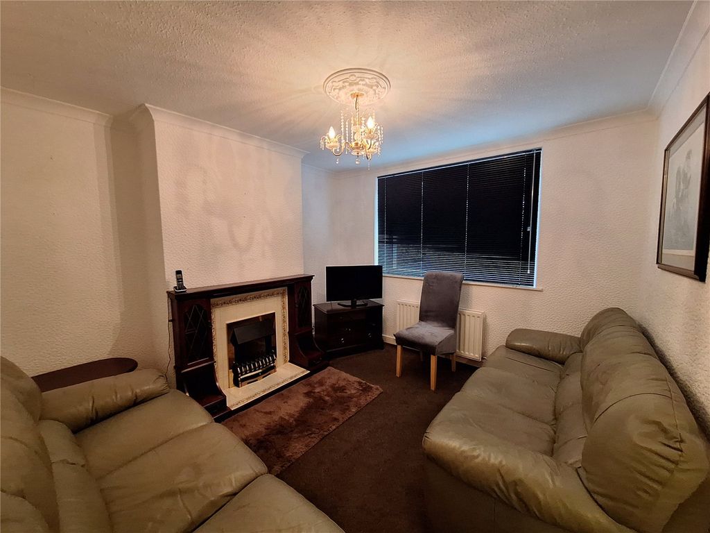 Property photo 2 of 13 Picture No. 03