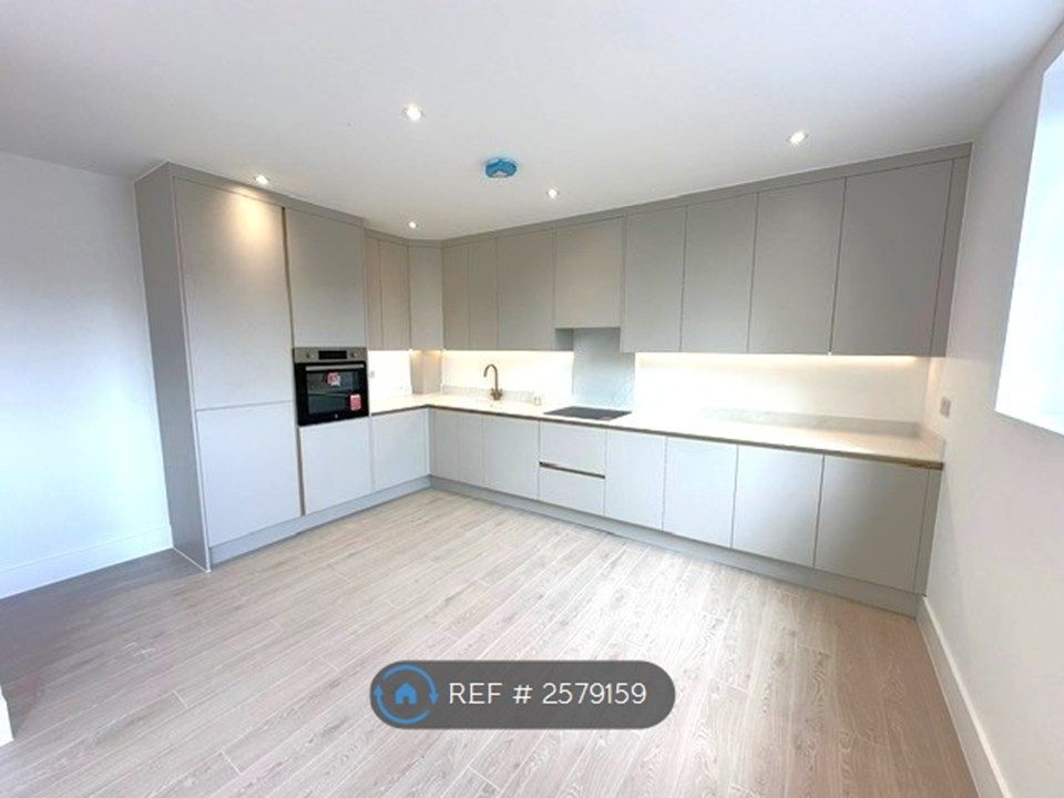Property photo 2 of 12 Open Plan Living