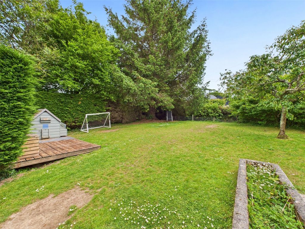 Property photo 3 of 21 Picture No. 16