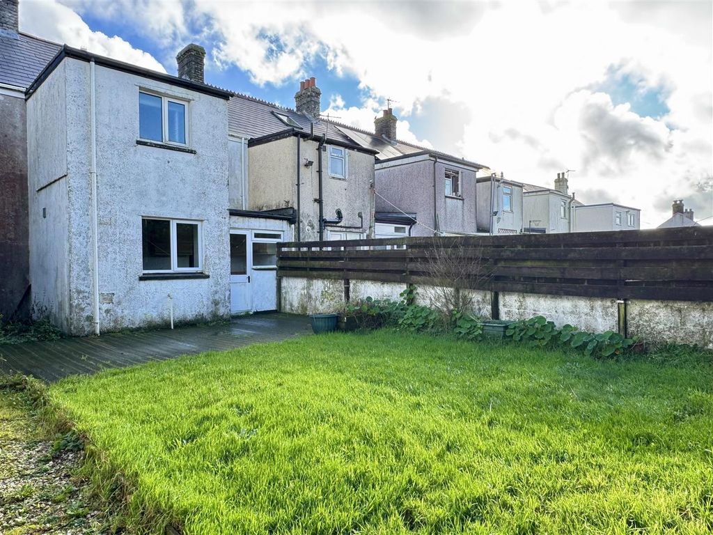 Property photo 2 of 39 Rear Garden