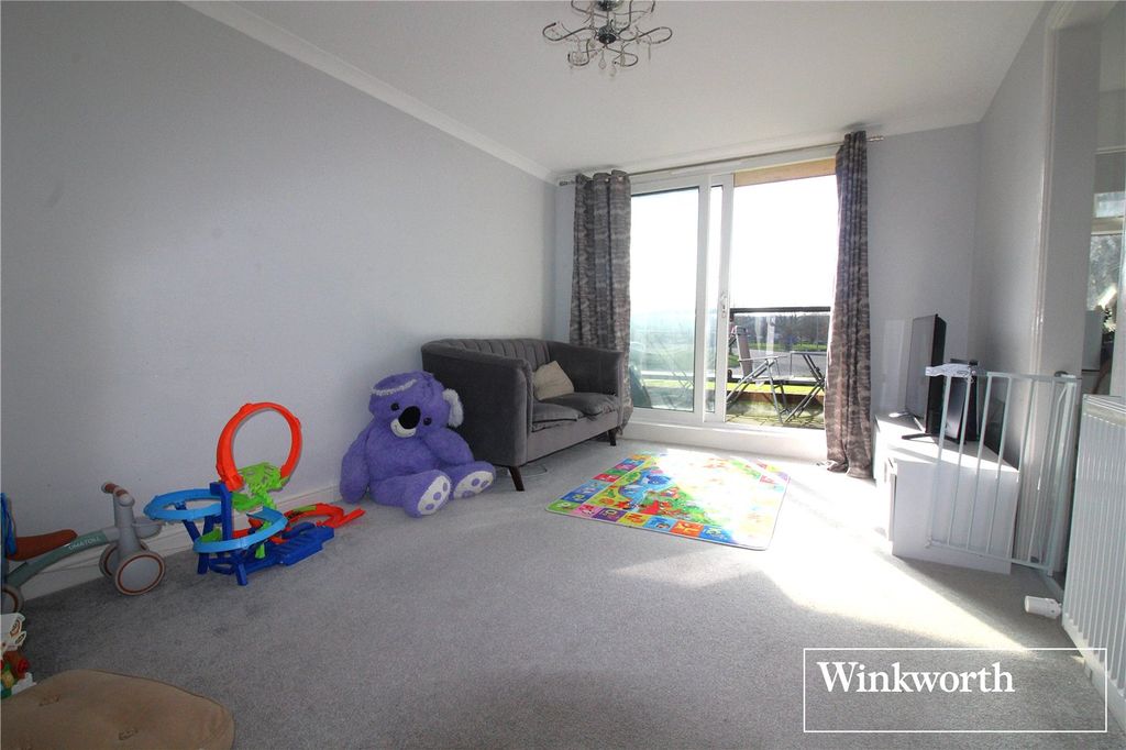 Property photo 3 of 10 Picture 3