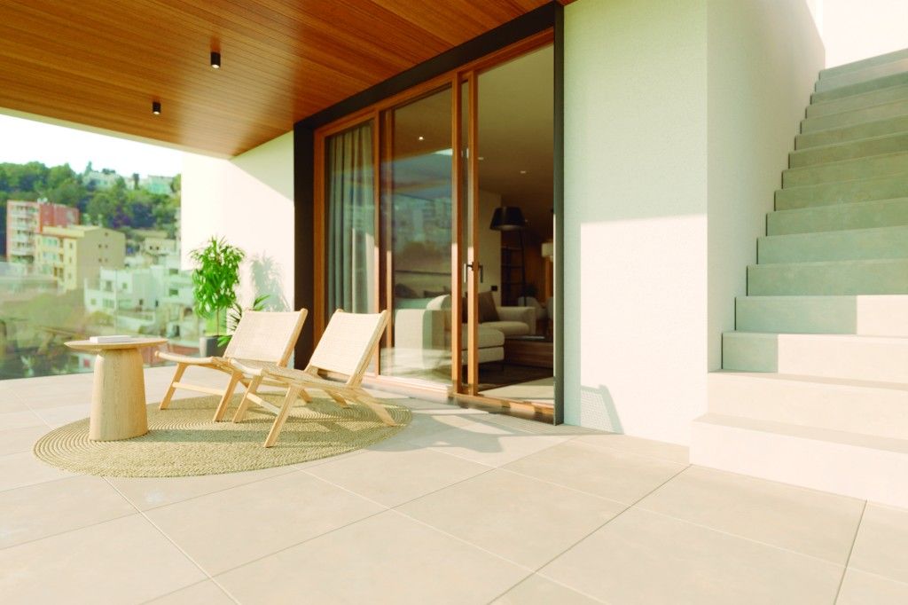 Property photo 3 of 19 Covered Terrace (1)