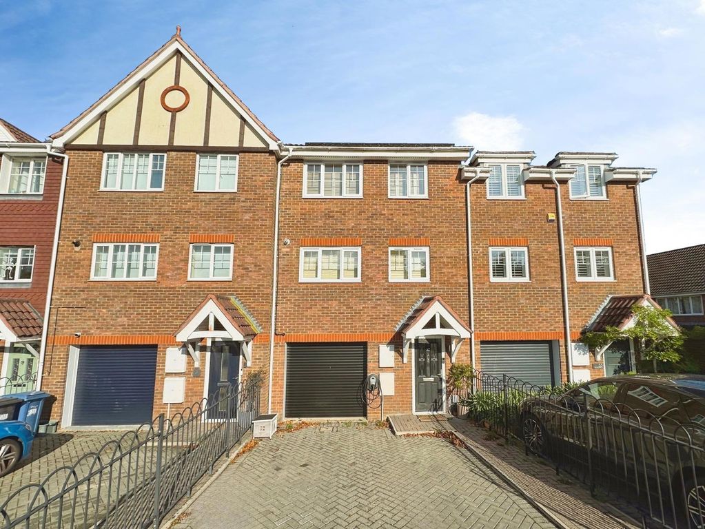 Property photo 1 of 15 Pbox-Img.Jpg