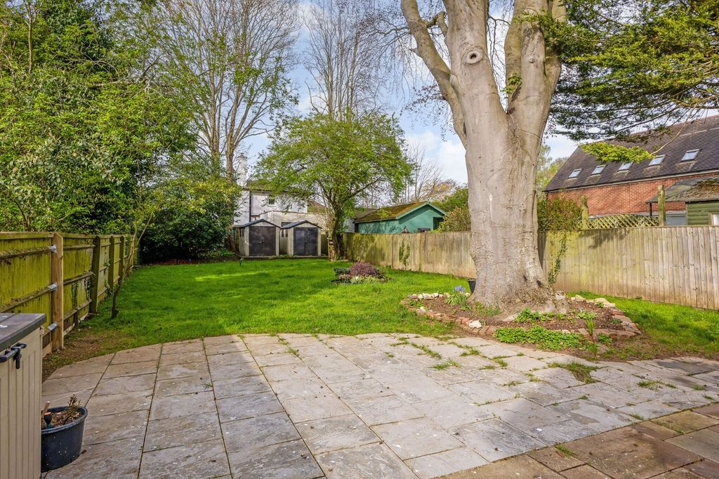 Property photo 2 of 15 Picture No. 30