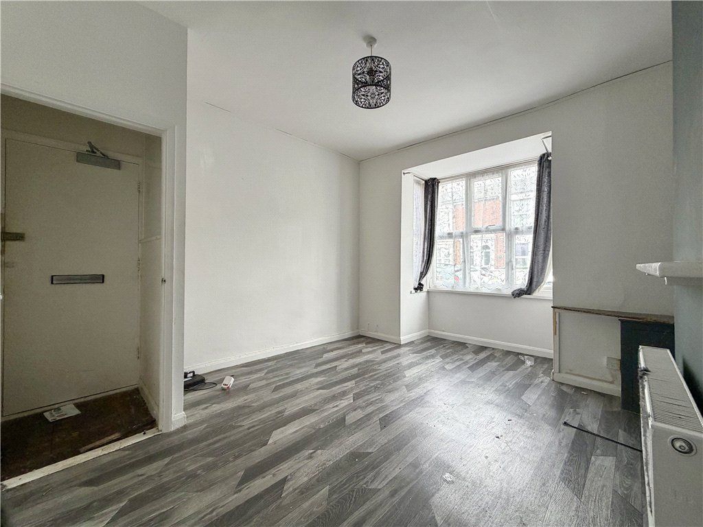 Property photo 3 of 10 Picture No. 06