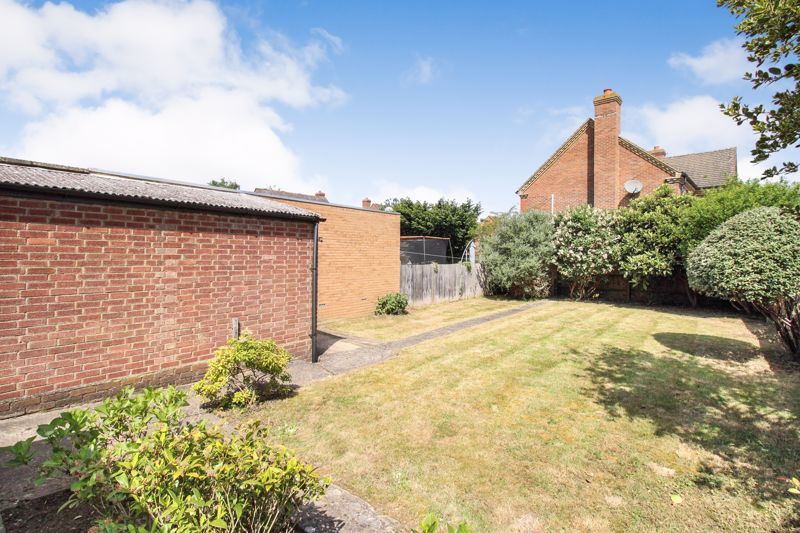 Property photo 2 of 17 Photo 8