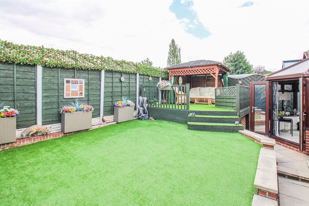Property photo 1 of 23