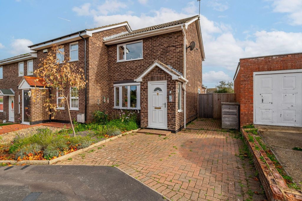 Property photo 1 of 16