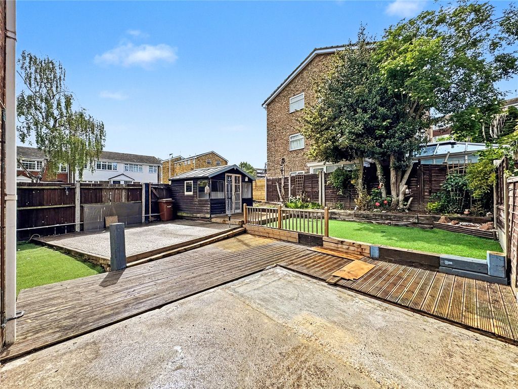 Property photo 2 of 22 Picture No. 03