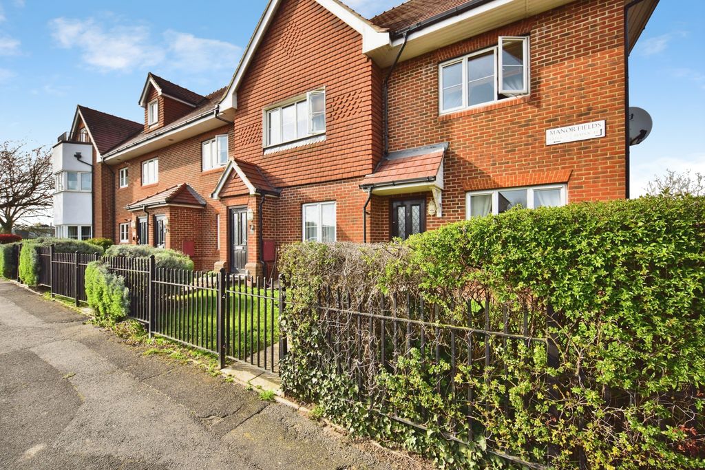 Property photo 1 of 13 Front View